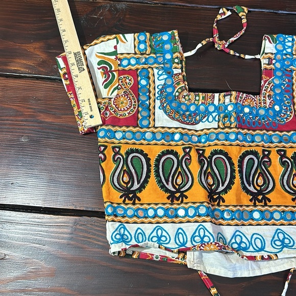 Blue and Yellow Short Sleeve Crop Blouse with Tie Front - Picture 10 of 13